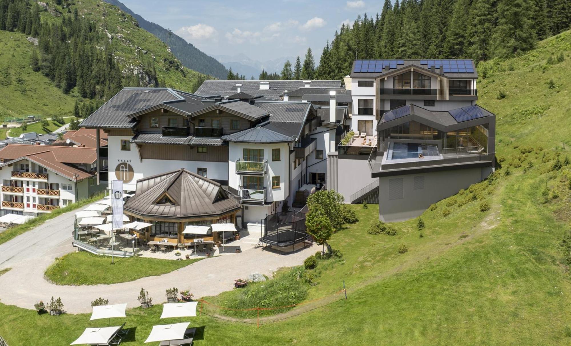 Hotel Alpenhof Superior ツァウヘンゼー エクステリア 写真