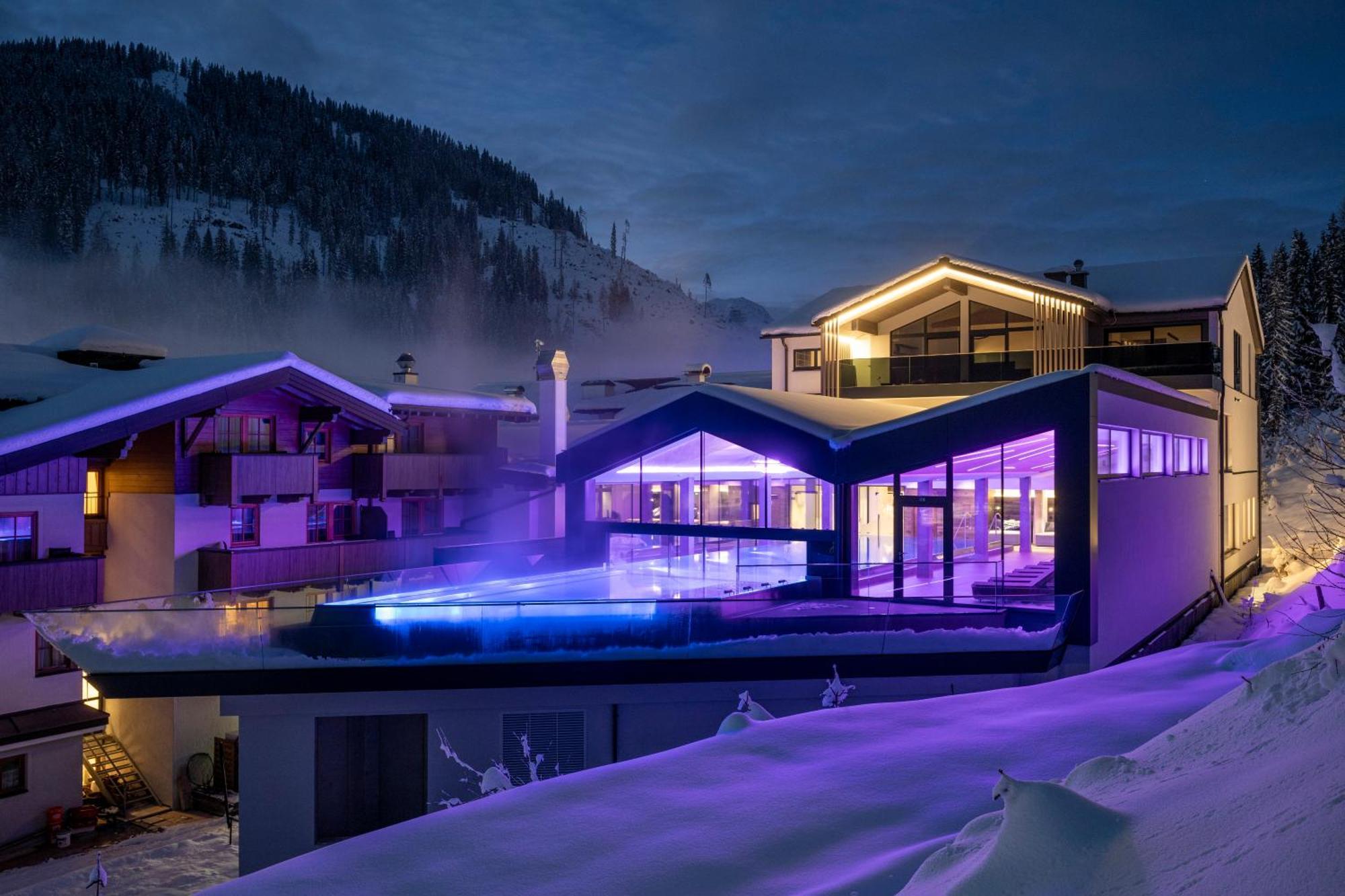 Hotel Alpenhof Superior ツァウヘンゼー エクステリア 写真