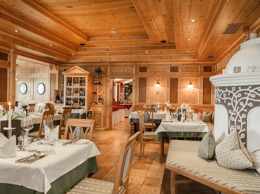 Hotel Alpenhof Superior ツァウヘンゼー エクステリア 写真